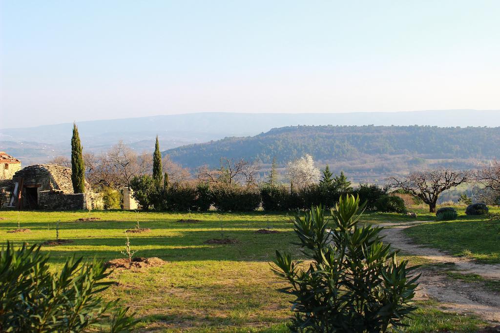 Gîte Les Rapières Gordes Esterno foto